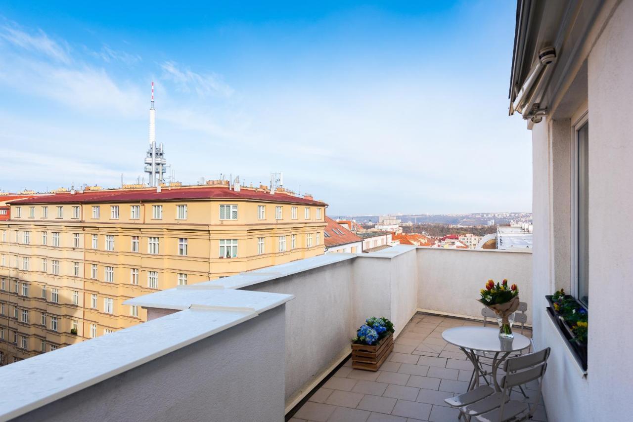 Bright Charming Apt With Terrace, Parking & Airco. Praga Exterior foto